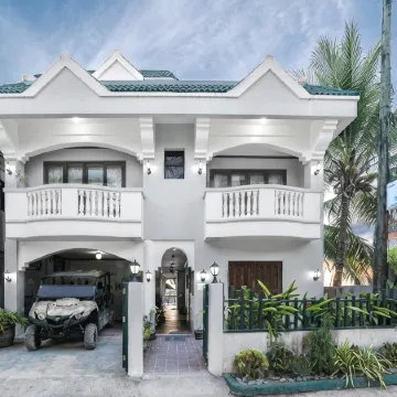 The Beach House Carabao Island