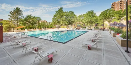 Stylish Amenities and Fitness Center - Charming Retreat