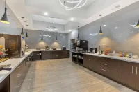 La Quinta Inn & Suites by Wyndham Coralville Iowa City Hotel a Johnson County