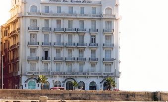 Windsor Palace Luxury Heritage Hotel since 1906 by Paradise Inn Group