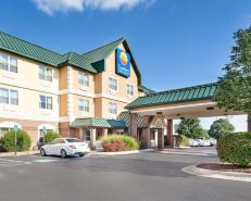 Comfort Inn & Suites Fayetteville-University Area