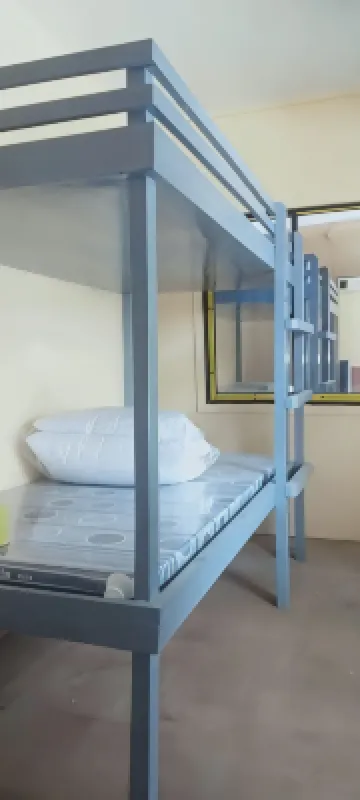 Clean safe across highway in felings Village purok 5 John Bosco DistMangagoy Asinan Beach附近的飯店