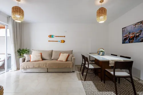 Apart w/ a barbecue, 230 m from the beach SHA0104 Hotels in Picarras