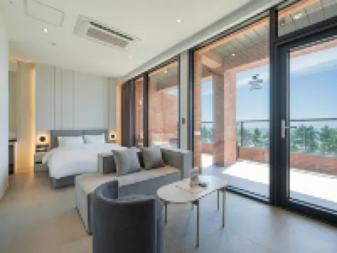 Hound Hotel Daecheon Hotels in Boryeong-si