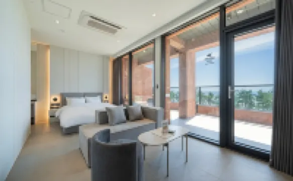 Hound Hotel Daecheon Hotels in 