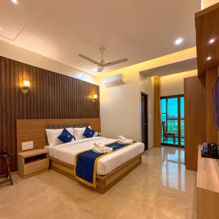 Hotel Coastal Palace