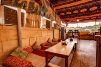 Hotel Fotiya Jaisalmer - con vista montagne