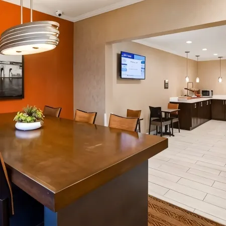 Best Western Pearl City Inn