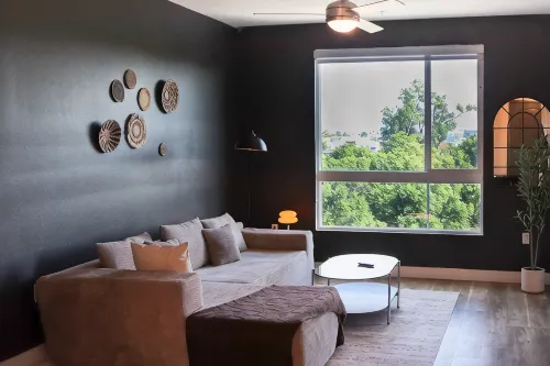 Bright&Cozy Getaway W/Pool Parking near Disneyland - Apartments