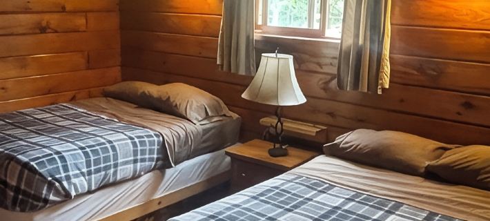 Dun Rovin Duplex 2 On the Beautiful Chippewa Flowage. Hotels in Sawyer County