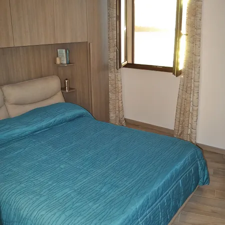 Balcony Bellavista B - Holiday home by the sea