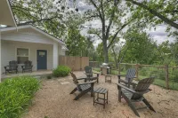The Grove-C with Hot Tub - Walk to Main Street - 3-Star