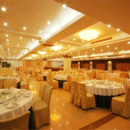Zuiranju Holiday Hotel