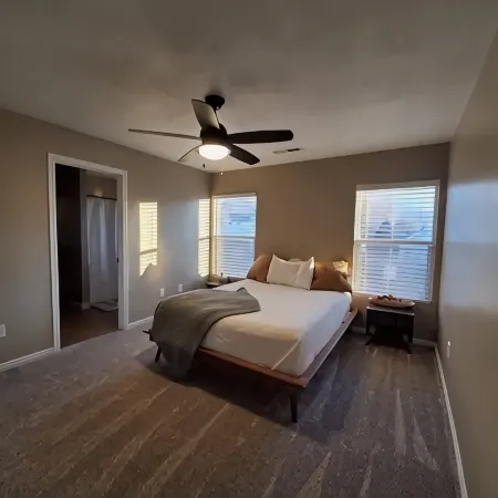 Cozy Ski, Golf, & Hiking Retreat w/Hottub, Pool, Private Sauna, Pingpong, & More