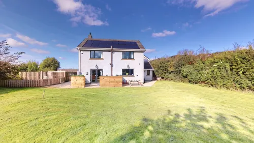 Low Greenlands Holiday Park - Luxury House With Hot Tub & Luxury Glamping Pod Holidays & Breaks