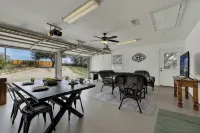 Starlight Meadows 3 mi to Downtown w/Hot Tub - Bintang 3