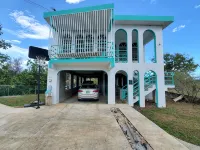 Beautiful home with 2 bedrooms 2 minutes from the beach. Hotels in Calvache