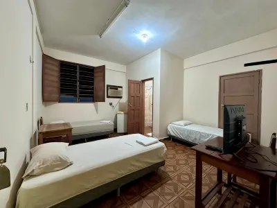 理想飯店 住宿飯店