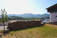 Mungyeong Jinwook's Home Guesthouse - พร้อมWifi