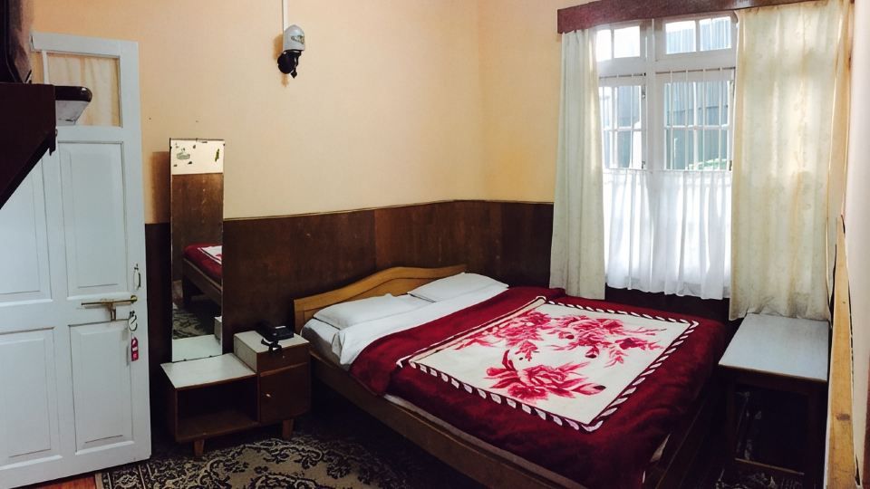 Deki Lodge