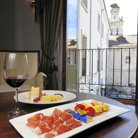 Hotel II Virrey