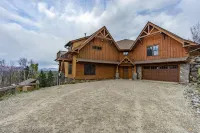 Stunning Mountaintop Retreat with High End Amenities and Four Fireplaces - Boutique
