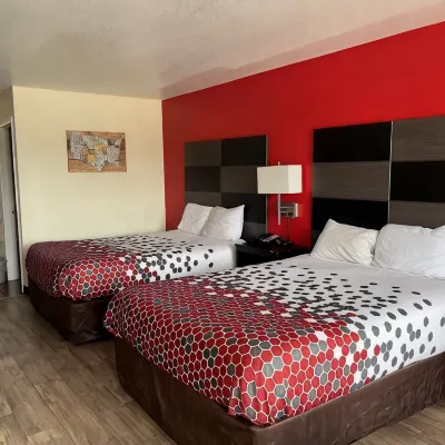 FairBridge Inn near Riverwalk Hotels near فريمان كولوسيوم