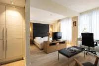 B-Aparthotel Grand Place - Apartments