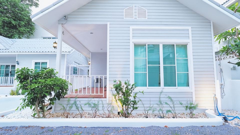 Baan Casita with Private Seaside Cottage