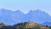 Yun Qi Jian Shan Guan Hai Vaction House - Mountain view