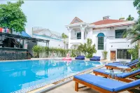 Last Summer Hostel Bar - Hostels