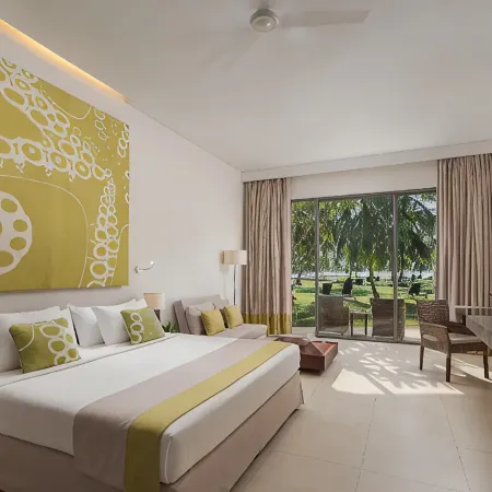 Amaya Beach Passikudah