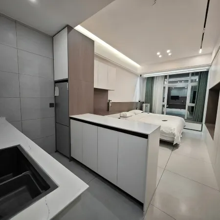 Yuncheng Foreign Country Homestay
