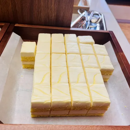 Meixi Hotel (Luoyang Longmen High-speed Railway Station Branch)