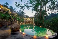 The Lokha Ubud Resort, Villas & Spa - Barer