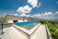 Tengchong Kaichen Hot Spring Hotel - Romantic