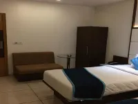 Hotel Royal Shelter Ξενοδοχεία στην πόλη Vapi
