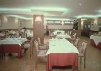 Hotel Xalet Verdú - breakfast