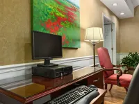 Baymont by Wyndham Valdosta at Valdosta Mall Hotels in Lowndes County
