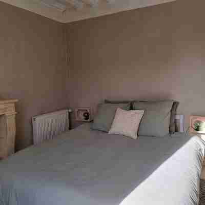 La Petite Bajocasse, charming town house in downtown Bayeux Rooms