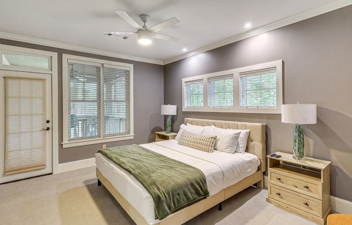 Reynolds Lake Oconee Condo-Newly Updated-On-Site Biking & Hiking