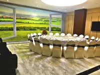 Ramada Plaza by Wyndham Changsha East - Pools