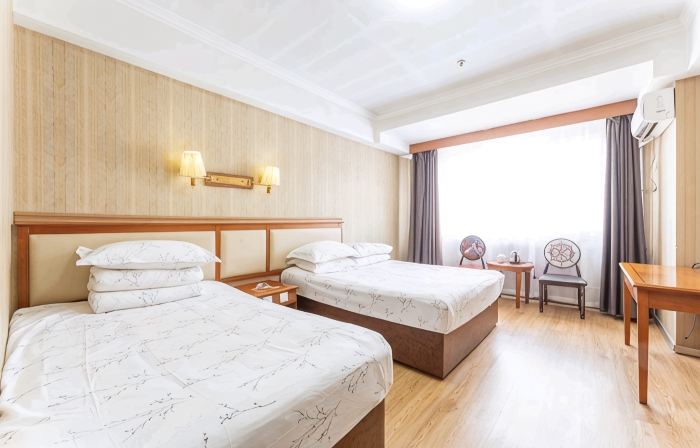 Shuangyashanjiang Tian Hotel
