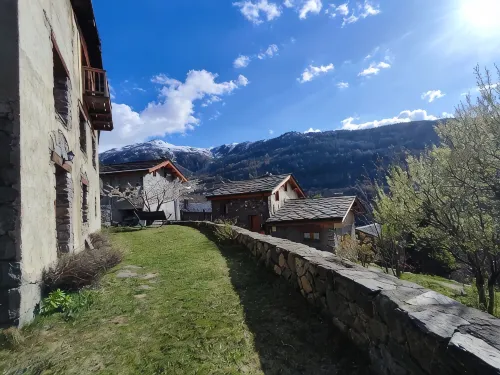 Chalet  de Charme - Sauna & Wood Stove - View of the Summits - Absolute Peace and Quiet