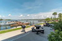 Sunshine Swimmers Casita, 206 - 4-Star