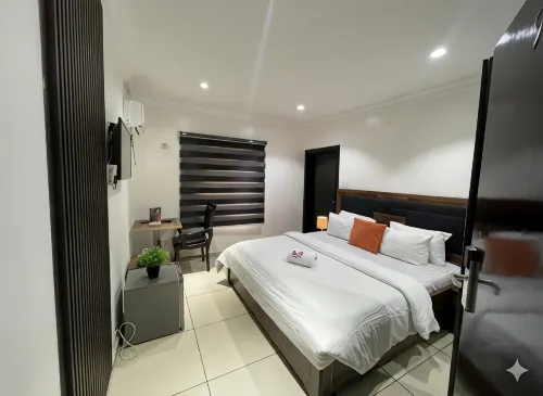 Trendy Inn