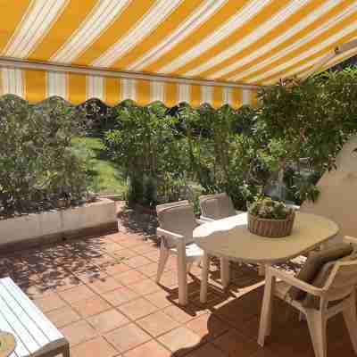 Ideal families with small children 10 minutes from the beach! Hotel Exterior