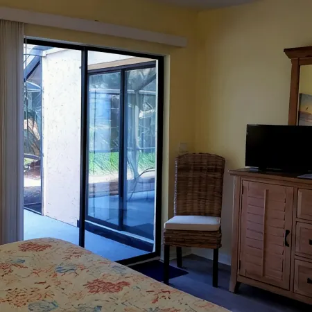 Sabtr- 710- 6 Min. Walk to the Beach! Pool, Clean,2Br,2BA Villa, 5-Star Reviews!