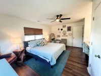 New! Lakefront Hideaway - Peaceful & Serene & Filled w Nature