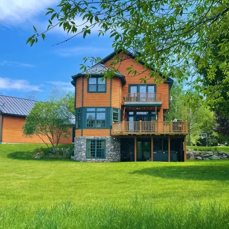 Adirondacks Getaway - Hiking Trails - Sauna - 5-Min from Lake - Pet-Friendly